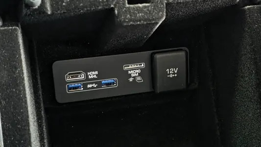 Land Rover 디스커버리 스포츠 2.0 TD4 SE (150) 2018 13