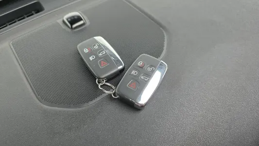 Land Rover 디스커버리 스포츠 2.0 TD4 SE (150) 2018 18