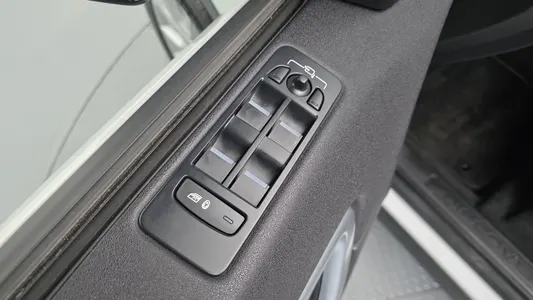 Land Rover 디스커버리 스포츠 2.0 TD4 SE (150) 2018 34