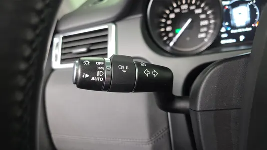 Land Rover 디스커버리 스포츠 2.0 TD4 SE (150) 2018 36
