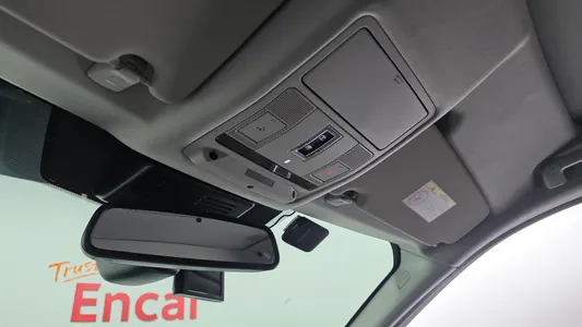 Land Rover 디스커버리 스포츠 2.0 TD4 SE (150) 2018 30