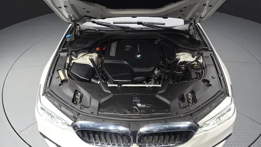 BMW 5 Series (G30) 530i xDrive M 2017 6