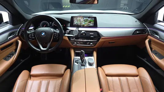 BMW 5 Series (G30) 530i xDrive M 2017 7