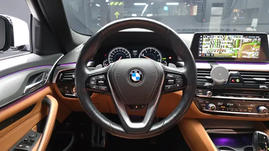 BMW 5 Series (G30) 530i xDrive M 2017 13