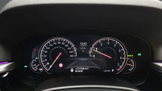 BMW 5 Series (G30) 530i xDrive M 2017 18
