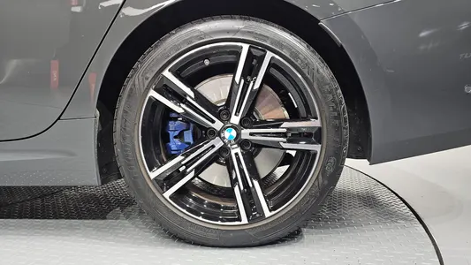 BMW 3 Series (G20) 320i M 2025 21