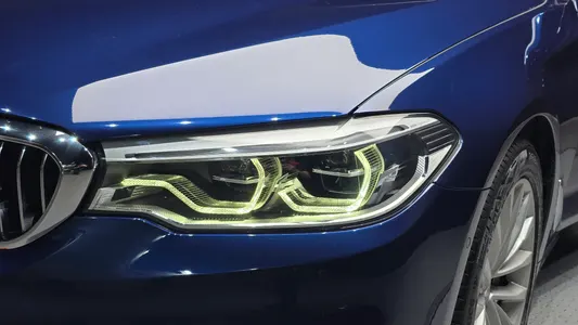 BMW 5 Series (G30) 530i xDrive 2019 22