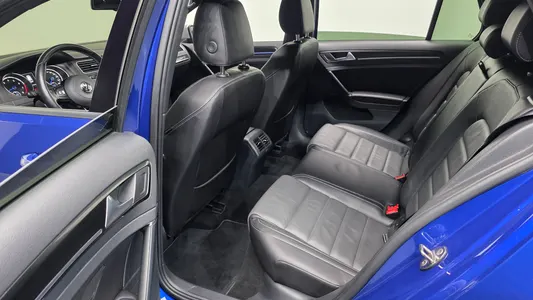 Volkswagen 7 2.0 R 2015 12