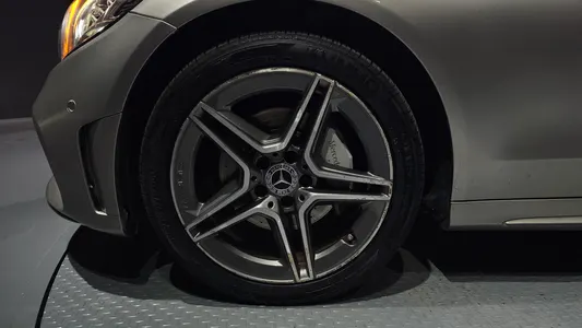 Mercedes-Benz C-Class W205 C220 d 4MATIC AMG Line 2019 5