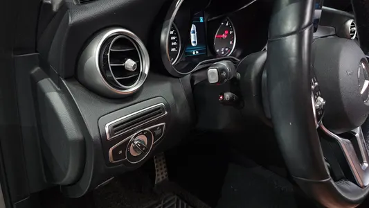 Mercedes-Benz C-Class W205 C220 d 4MATIC AMG Line 2019 28