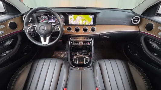 Mercedes-Benz E-Class W213 E220d 4MATIC 2020 6