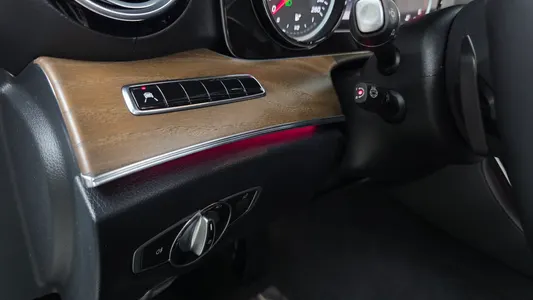 Mercedes-Benz E-Class W213 E220d 4MATIC 2020 19