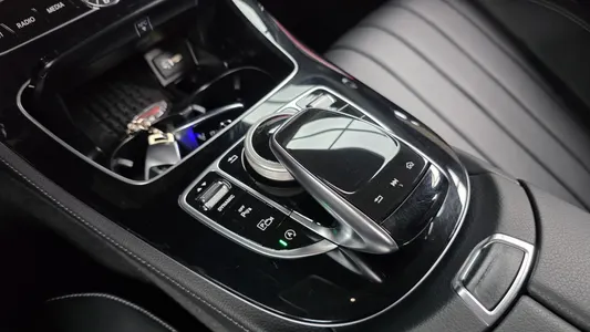 Mercedes-Benz E-Class W213 E220d 4MATIC 2020 17