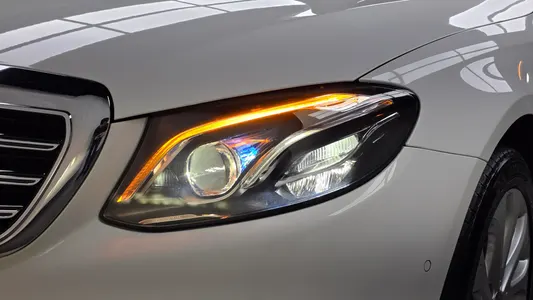 Mercedes-Benz E-Class W213 E220d 4MATIC 2020 22