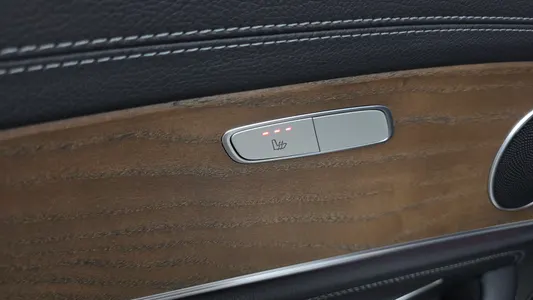 Mercedes-Benz E-Class W213 E220d 4MATIC 2020 29