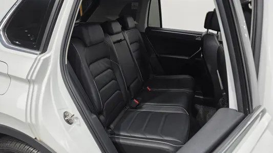 Volkswagen 2 2.0 TDI 2019 12