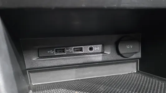 Volkswagen 2 2.0 TDI 2019 13