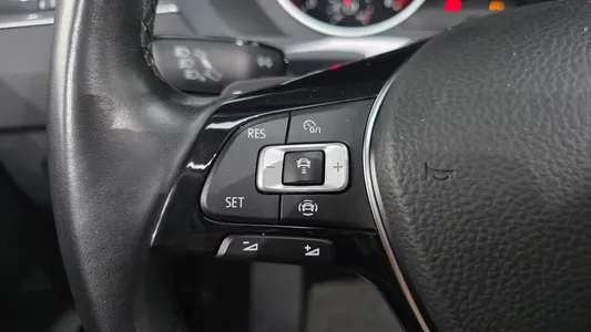 Volkswagen 2 2.0 TDI 2019 18