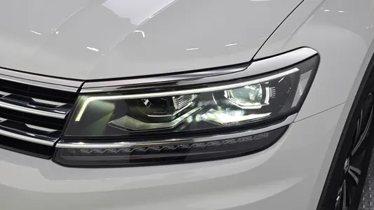 Volkswagen 2 2.0 TDI 2019 22