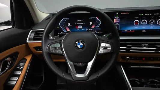 BMW 3 Series (G20) 320i 2023 12