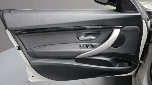 BMW 3 Series GT (F34) GT 320d M 2020 24
