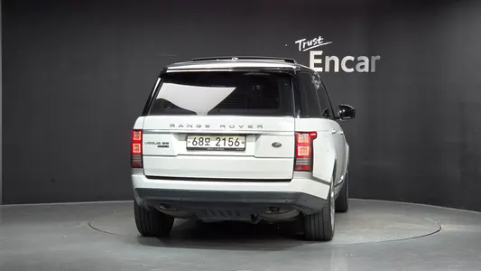 Land Rover 4 4.4 SDV8 Vogue SE 2016 4