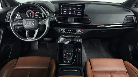 Audi Q5 (FY) 40 TDI 2021 7