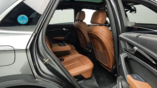 Audi Q5 (FY) 40 TDI 2021 12