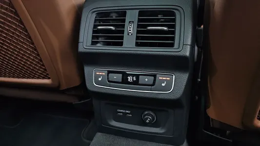 Audi Q5 (FY) 40 TDI 2021 19