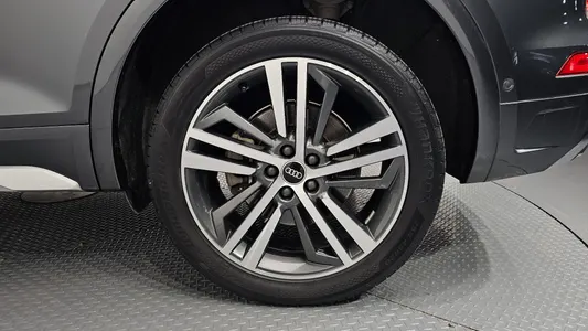Audi Q5 (FY) 40 TDI 2021 21
