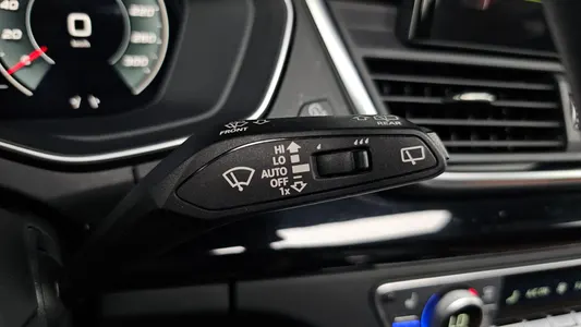 Audi Q5 (FY) 40 TDI 2021 33