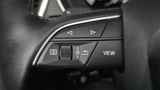 Audi Q5 (FY) 40 TDI 2021 30