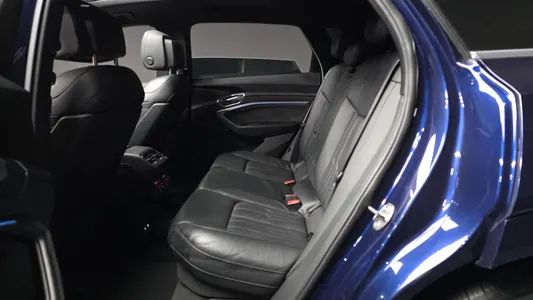 Audi e- 55 2020 26