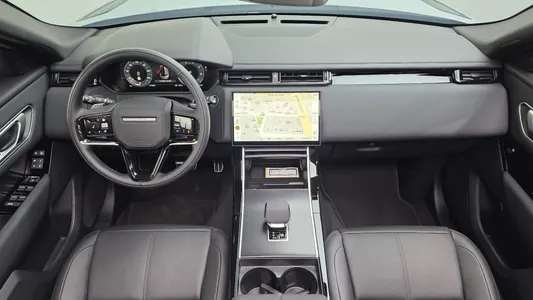 Land Rover 레인지로버 벨라 2.0 P250 SE 2025 9