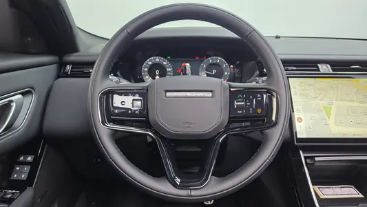 Land Rover 레인지로버 벨라 2.0 P250 SE 2025 15