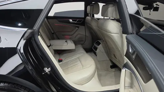 Audi A7 (4K) 50 TDI 2020 11