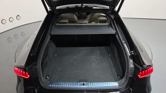 Audi A7 (4K) 50 TDI 2020 18
