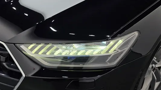 Audi A7 (4K) 50 TDI 2020 22