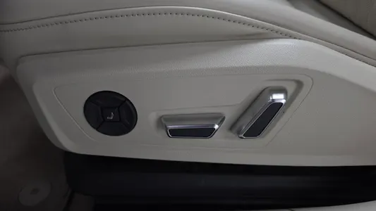 Audi A7 (4K) 50 TDI 2020 32