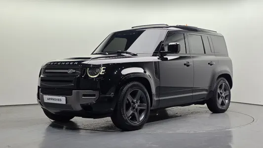 Land Rover (L663) 110 P300 X- SE 2025
