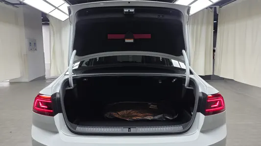 Volkswagen GT(B8) 2.0 TDI 2021 18