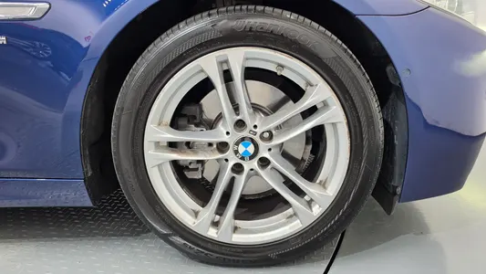 BMW 5 Series (F10) 520d M 2016 5
