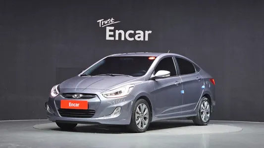 Hyundai () 1.6 GDI 2015