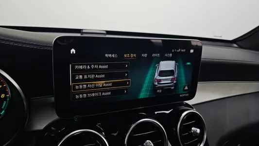 Mercedes-Benz GLC-Class X253 GLC300e 4MATIC 2021 16