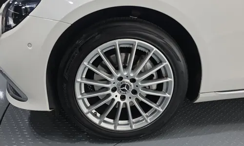 Mercedes-Benz E-Class W213 E250 2022 4