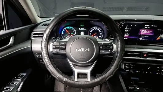 Kia K5 3 2023 13