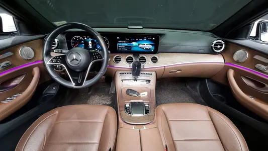 Mercedes-Benz E-Class W213 E220d 4MATIC 2023 7