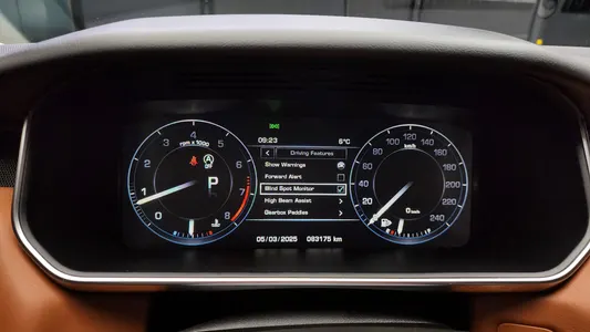 Land Rover 2 3.0 SC HSE 2015 8