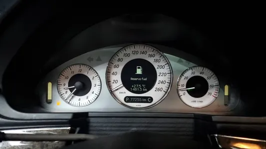 Mercedes-Benz E-Class W211 E350 4MATIC 2007 8