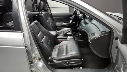 Honda 어코드 3.5 2011 10